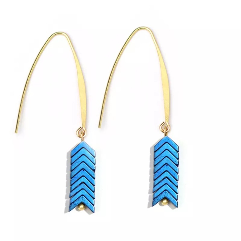 🏹🏹NWT Arrow Drop Earrings- blue natural stone